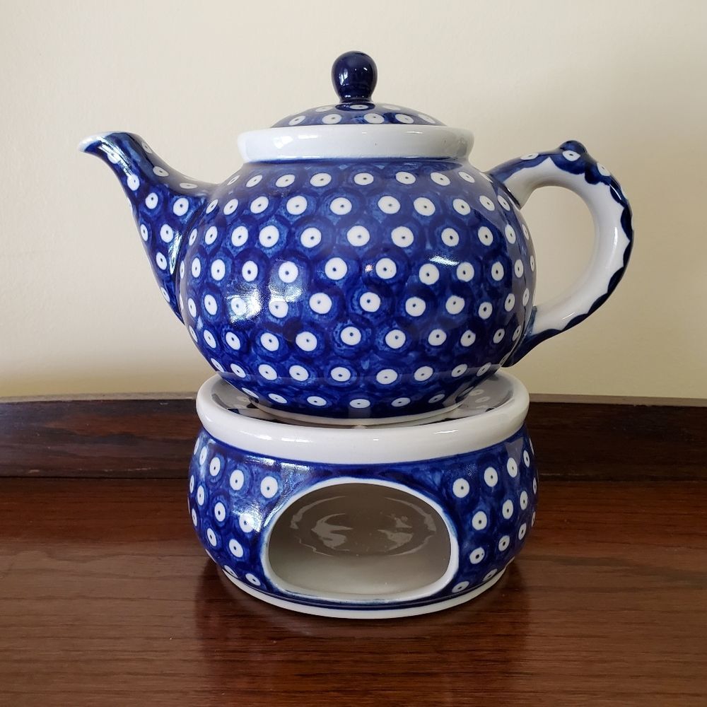Blue Eyes Polish Pottery Teapot and Matching Warming Base